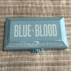 Jeffree Star Blue Blood palette